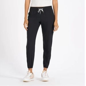 Vuori Weekend jogger new XS